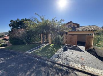 Casa · 1300m² · 3 Quartos · 4 Vagas · Casa de Condomínio para venda em Caixa D´água de 1300.00m² com 3 Quartos, 1 Suite e 4 Garagens