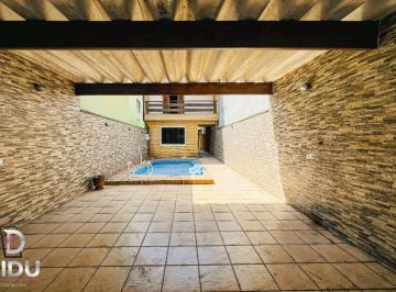 Casa · 186m² · 2 Quartos · 2 Vagas · Sobrado para venda em Jardim São Jorge do Guapituba com 2 quartos, 186m²