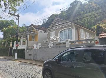 Foto-Imovel-ID070100No0003-casa-centro-petropolis--1786728098692.jpg · Imoveis - no Centro