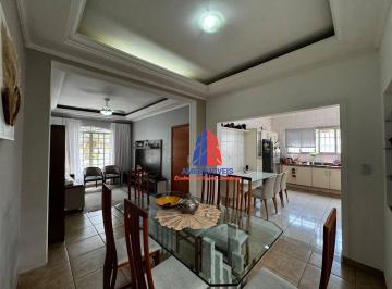 17bc1d3ff82590ecdea3b66815f9a3d69a771344 · Casa com 3 dormitórios à venda, 168 m² por R$ 840.000 - Vila Santa Maria - Americana/SP