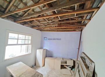 Casa · 90m² · 2 Quartos · 2 Vagas · Casa Térrea 2 dormitórios - próximo do Metrô