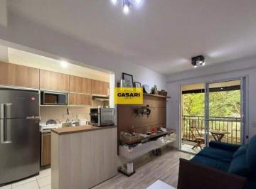 Sala + Cozinha · Apartamento para à venda no bairro Jardim Olavo Bilac - Casari Imóveis São Berna
