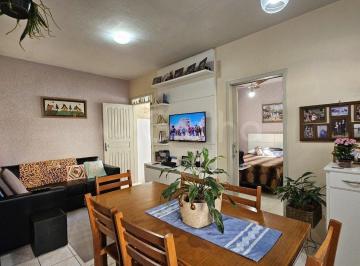 Casa · 196m² · 6 Quartos · 3 Vagas · Casa Residencial de 196,98 m² com 6 quartos sendo 1 suíte em Capoeiras