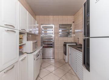5fe046f8-265d-482c-aaa0-0f0cdb628585 · Excelente sobrado para venda em Vila Nossa Senhora do Retiro com 6 quartos, sendo 1 suíte, 190m²
