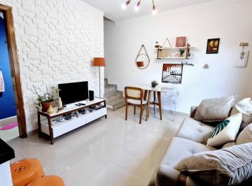 672ff3c2-56c0-4d87-98a1-427228d8059a · Casa no condomínio Residencial Baptista I para venda com 2 quartos, sendo 2 suítes, 51m²