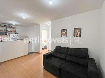 Sala · Apartamento de 2 quartos à venda no Trevo!