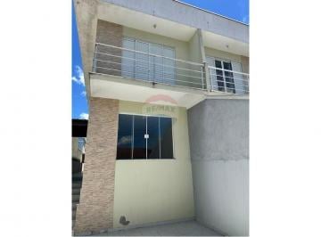 Casa · 140m² · 3 Quartos · Sobrado para venda em Arujamérica de 139.94m² com 3 Quartos e 1 Suite