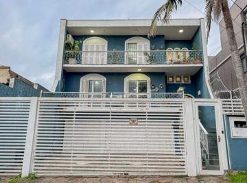 Casa · 450m² · 7 Quartos · 4 Vagas · Casa para venda em Chácara Das Pedras de 450.00m² com 7 Quartos, 2 Suites e 4 Garagens