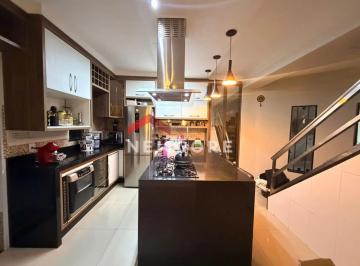 Casa · 232m² · 4 Quartos · 8 Vagas · Sobrado em Avenida do Contorno - Jardim Normandia - Guarulhos/SP