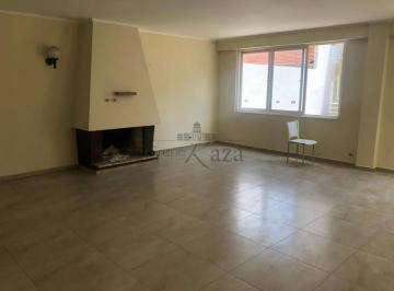 Casa · 343m² · 4 Quartos · 4 Vagas · Casa Sobrado - Jardim da Gloria - 4 Dormitórios - 343m².