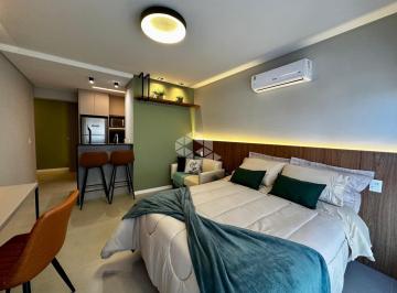 Apartamento · 35m² · 1 Quarto · 1 Vaga · Loft Mobiliado e Decorado com Box e Infraestrutura Completa no Bairro Navegantes