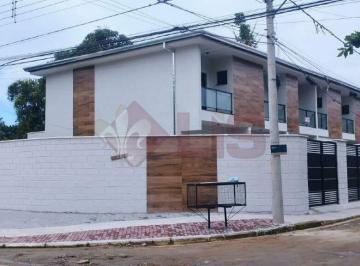 Casa · 74m² · 2 Quartos · 1 Vaga · Sobrado com 2 suítes, 400 mts da praia do Massaguaçu