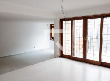 Photo 1 · Casa à Venda - Centro, 3 Quartos, 250 m2