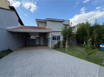 Casa · 247m² · 4 Quartos · 2 Vagas · Casa de Condomínio para venda em Residencial Euroville de 246.60m² com 4 Quartos, 2 Suites e 2 Garag