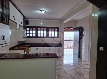 Casa · 229m² · 3 Quartos · 3 Vagas · Casa para venda em Vila Tupi de 229.00m² com 3 Quartos, 1 Suite e 3 Garagens