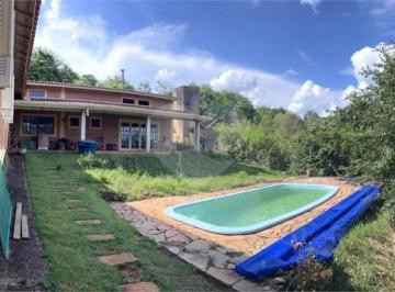 Rural · 200m² · 4 Quartos · 2 Vagas · Fazenda / Sítio para venda em Centro de 200.00m² com 4 Quartos, 4 Suites e 2 Garagens