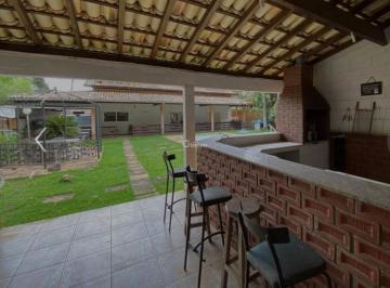 Casa · 450m² · 5 Quartos · 6 Vagas · Casa de Condomínio para venda em Fazendinha de 450.00m² com 5 Quartos, 3 Suites e 6 Garagens