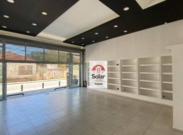 Comercial · 137m² · Loja para alugar em Centro de 137.00m²