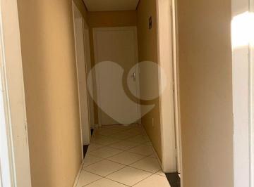 Casa · 333m² · 4 Quartos · 5 Vagas · Casa para venda em Centro de 333.00m² com 4 Quartos, 1 Suite e 5 Garagens