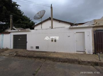 Casa · 60m² · 1 Quarto · Casa para alugar em Candeias de 60.00m² com 1 Quarto
