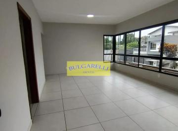 Apartamento · 155m² · 3 Quartos · 2 Vagas · Apartamento para venda e aluguel em Centro de 155.00m² com 3 Quartos, 1 Suite e 2 Garagens
