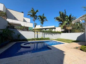 Casa · 346m² · 4 Quartos · 4 Vagas · Casa de Condomínio para alugar em Condomínio Ouro Verde de 346.00m² com 4 Quartos, 2 Suites e 4 Gara