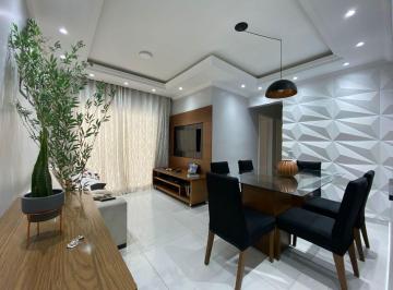 Foto 01 · Apartamento à venda em Taubaté-SP: 3 quartos, 1 suíte, 2 salas, 2 banheiros, 1 vaga de garagem, 72m²