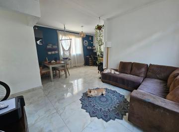 Apartamento de 3 quartos, Santos · Apartamento mobiliado reformado campo grande