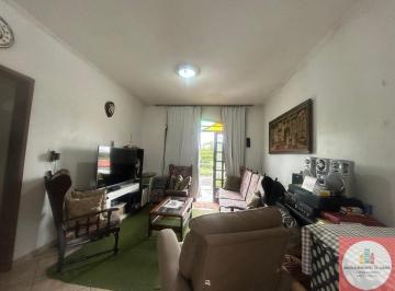 Casa · 630m² · 4 Quartos · 2 Vagas · Casa Alvenaria em Carianos, Florianópolis/SC