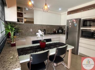 Casa · 180m² · 3 Quartos · 2 Vagas · Condominio Residencial Fraternidade - Casa em Condomínio em Carianos, Florianópolis/SC