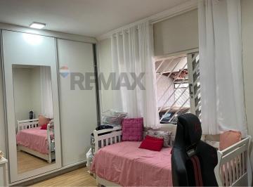 Casa · 198m² · 4 Quartos · 3 Vagas · Casa térrea Guará 2 QE 28 Aceita Financiamento
