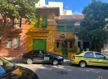 Apartamento · 195m² · 6 Quartos · 1 Vaga · Casa de rua : Duplex / Residencial / Botafogo