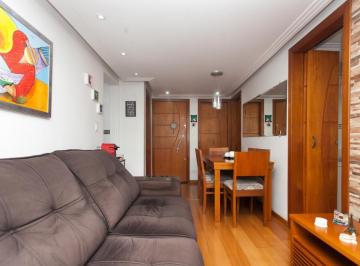 4883e9a3-c555-449a-877b-731bc644535a · Versátil apartamento para venda em Vila Zat com 3 quartos, 60m²