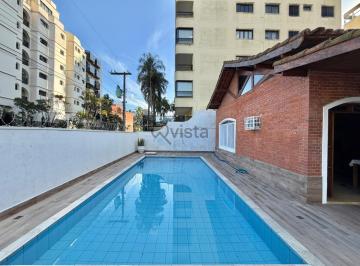 Casa · 250m² · 5 Quartos · 3 Vagas · Casa rústica à Venda na Enseada no Guarujá | QVista Inteligência Imobiliária ...