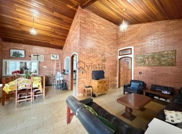 Casa · 250m² · 5 Quartos · 3 Vagas · Casa rústica à Venda na Enseada no Guarujá | QVista Inteligência Imobiliária ...