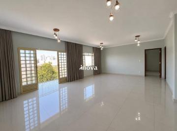 Apartamento · 173m² · 4 Quartos · 1 Vaga · Apartamento para locação, Bairro Mercês.