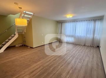 Apartamento · 321m² · 4 Quartos · 2 Vagas · Cobertura de 321m², 4 quartos (1 suíte), 2 vagas e enorme terraço na Tijuca