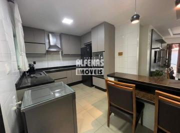 Casa · 109m² · 4 Quartos · 2 Vagas · Casa Geminada à venda 4 quartos no Bairro FONTE GRANDE