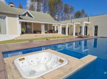 Casa · 2500m² · 7 Quartos · 8 Vagas · Mansão à venda no Condomínio PARQUE DOS MANACÁS - JUNDIAÍ/SP