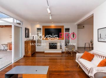 Casa · 315m² · 4 Quartos · 3 Vagas · Linda casa em condomínio