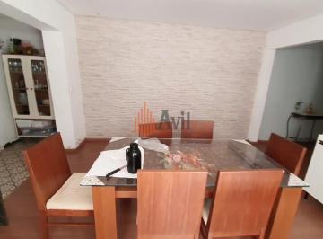 Casa · 185m² · 3 Quartos · 2 Vagas · Sobrado Residencial 185m² com 3 quartos, 2 suítes e 2 vagas à Venda no Carrão