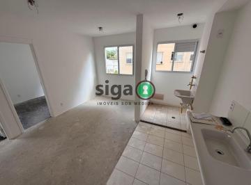 Apartamento · 36m² · 2 Quartos · 1 Vaga · Apartamento de 36 m² com 2 Dormitórios e 1 Vaga na Avenida Guarapiranga