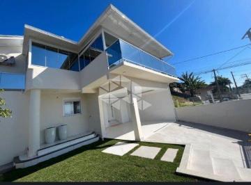 Casa · 300m² · 5 Quartos · 4 Vagas · CASA À VENDA COM 3 QUARTOS, 4 VAGAS E 5 KITNETS ALUGA