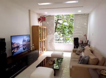 Apartamento · 110m² · 2 Quartos · Apartamento 2 Quartos 110m² Hidromassagem Mobiliado Varanda em Copacabana