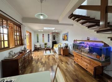 Casa · 316m² · 6 Quartos · 3 Vagas · Casa com 6 Dormitórios à Venda na Vila Zelina