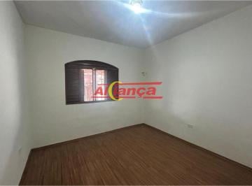 Casa · 120m² · 3 Quartos · 5 Vagas · Casa térrea com 120m² à locação, 3 quartos, 5 vagas no Parque continental II - Guarulhos/SP