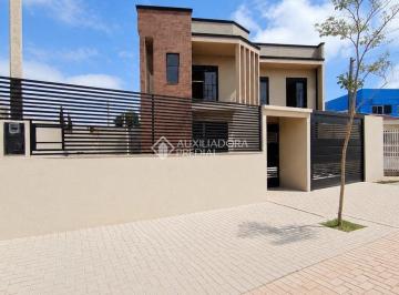 Casa · 135m² · 3 Quartos · 2 Vagas · Sobrado alto padrão de esquina à venda  em Araucária/PR.