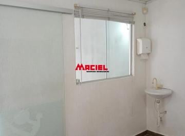 Comercial · 120m² · 2 Vagas · Excelente imovel comercial na Guadalupe, com 5 salas e 3 banheiros, pronto para area medica