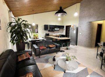 dce472405750bb567d68d68c1c5e0780b83dfe92 · Casa à Venda de 190 m² no Parque Santa Rosa em Suzano/SP. Com 03 dormitórios