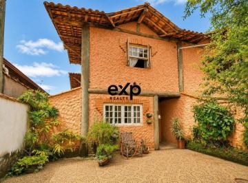 Casa · 119m² · 3 Quartos · 2 Vagas · Linda casa estilo rustico no Jardim Europa - Itupeva